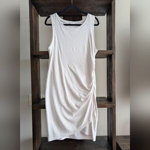 White Sleeveless Casual Dress